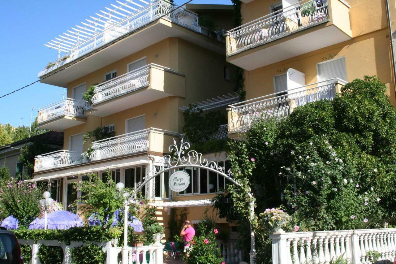 Hotel Marconi 卡托利卡 外观 照片